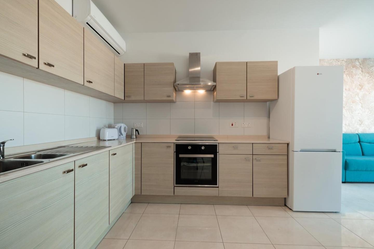 The Pinnacle Fl6 Escape By Homely Mellieha